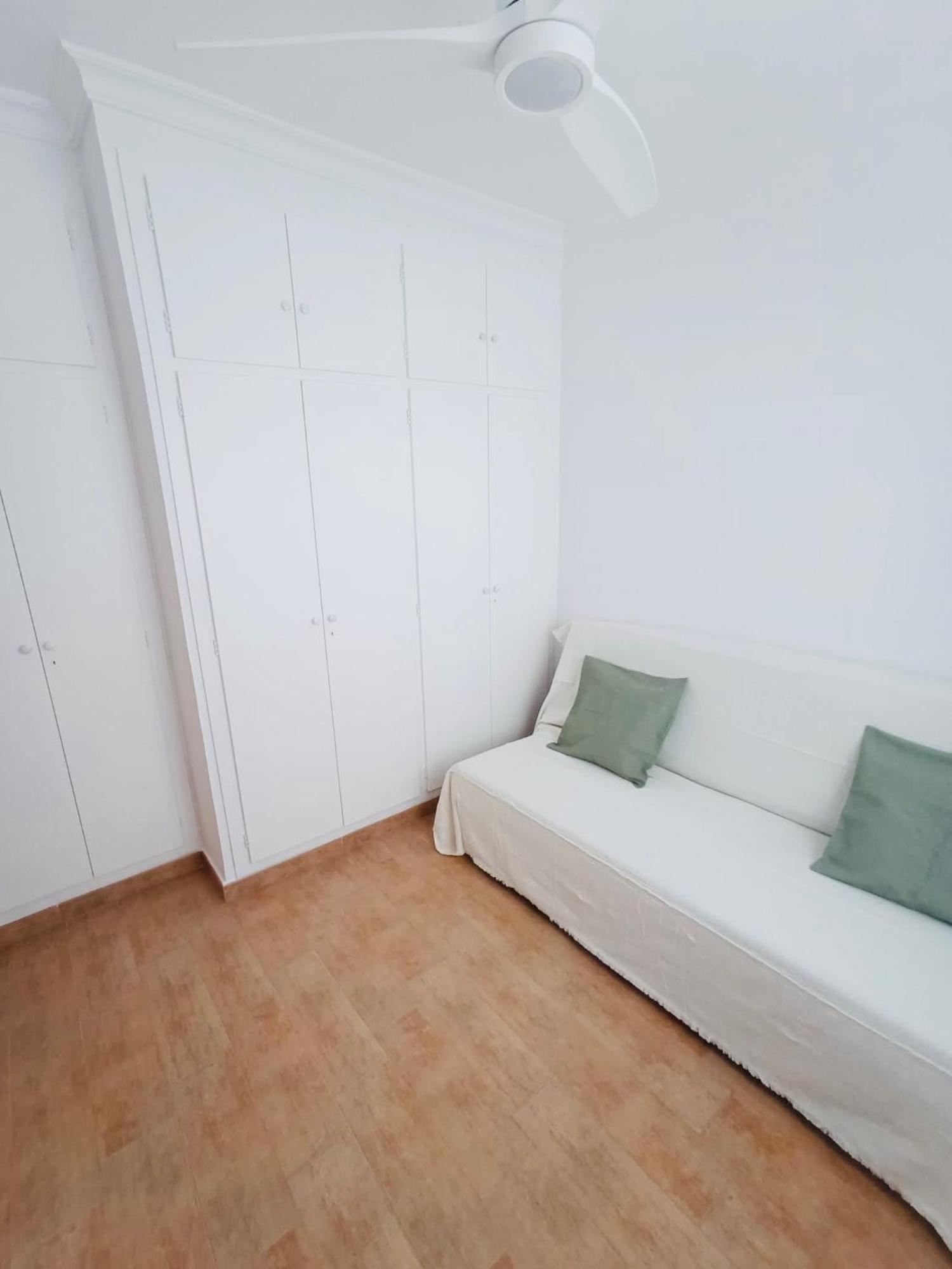 Lolaire Apartment Барбате Екстериор снимка